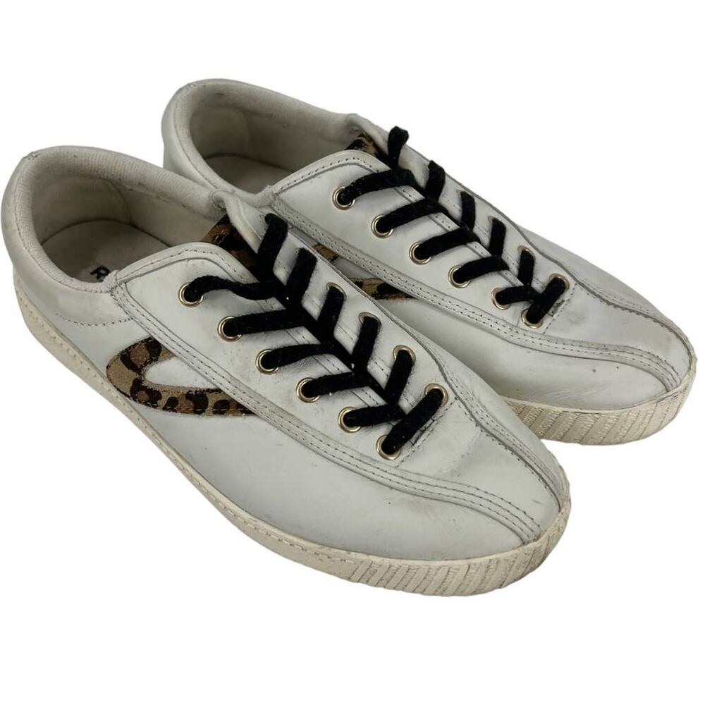 TRETORN White Tennis Shoes With Side Leopard Print SZ 7